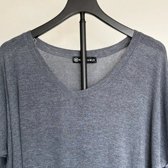 Gray Off-Shoulder V-Neck Dolman Top by Wantable Size XS - Picture 3 of 6